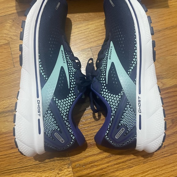 Women’a Brooks Ghost 14 Running Shoes - Picture 5 of 6